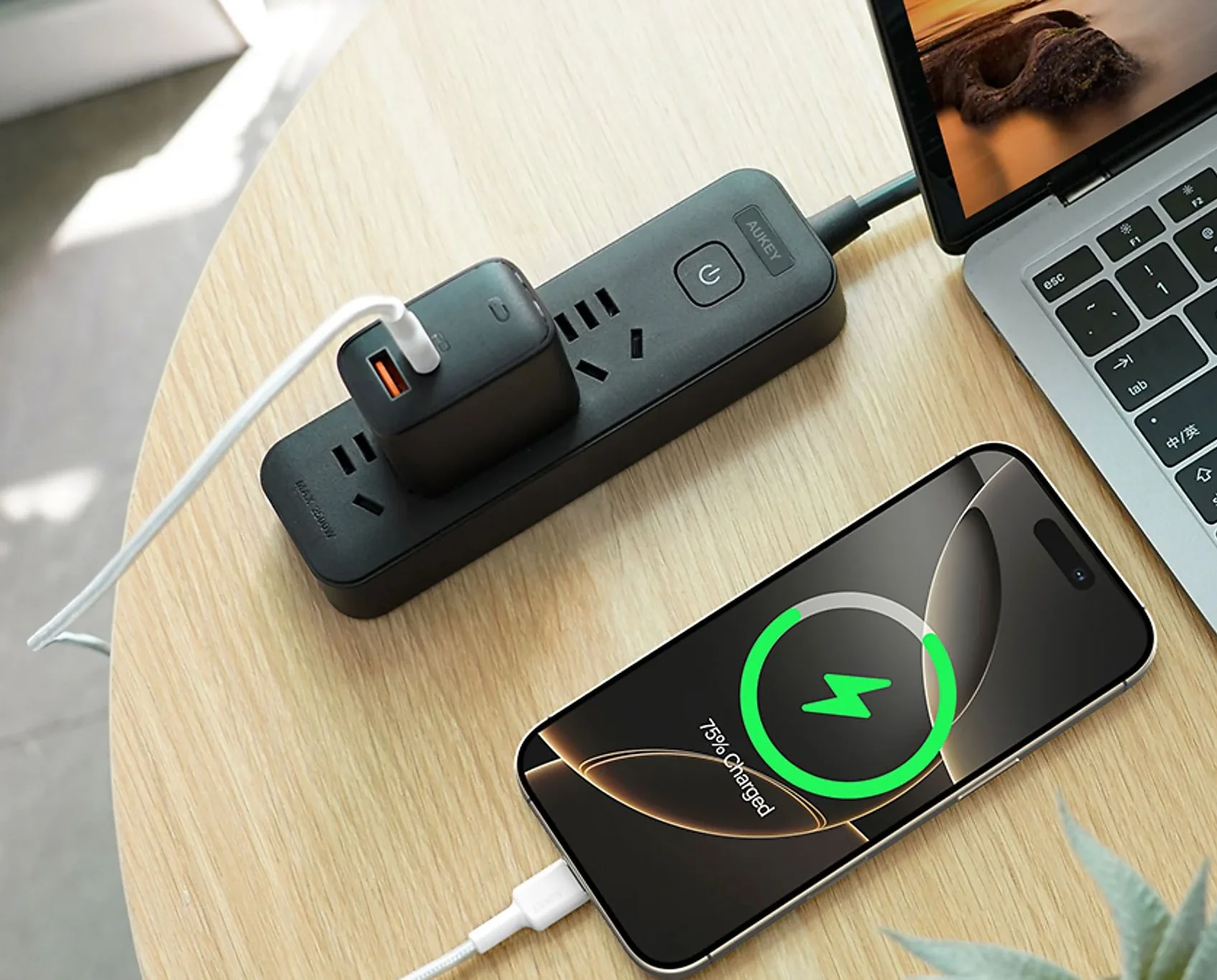 AUKEY CB-CD45-BK PD Naylon Örgülü Type-C Type-C Şarj Kablosu 0.9M Beyaz